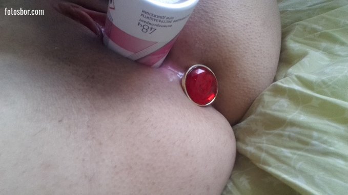 Порно фото Дезодорант в вагине смотреть бесплатно