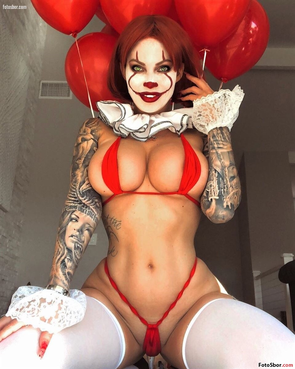 Порно фото Девушка в костюме на Хеллоуин смотреть бесплатно